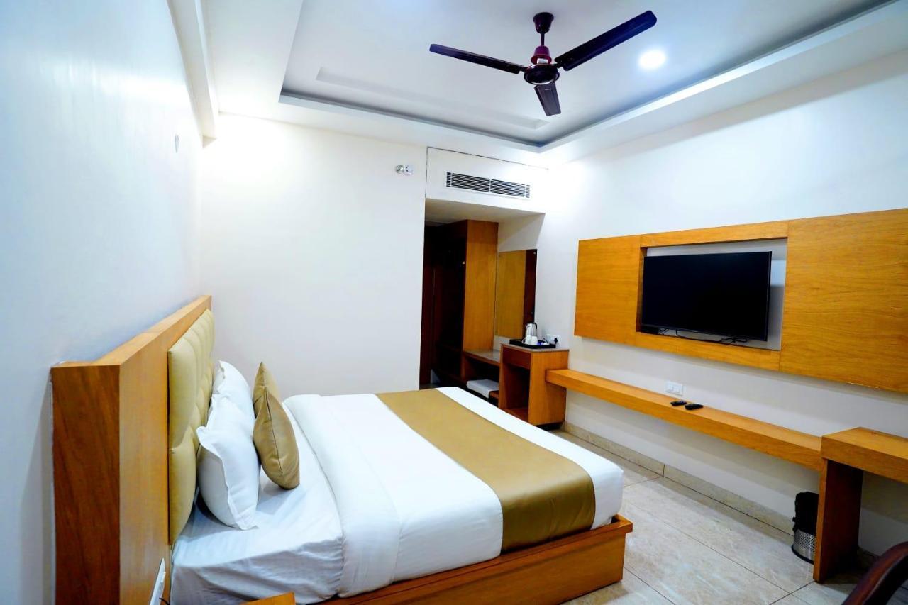 Hotel Amansara Lucknow Luaran gambar